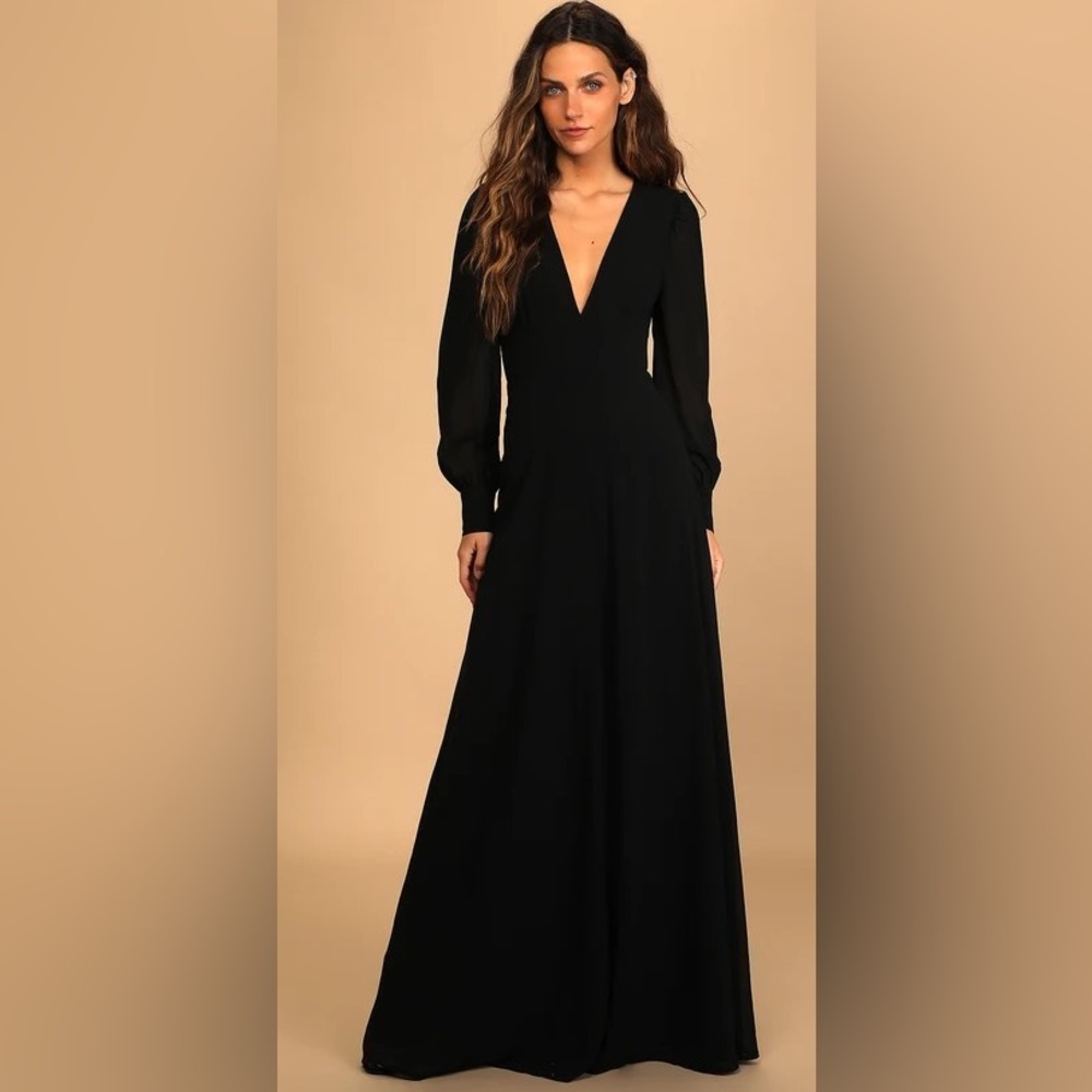 Long Sleeve Backless Maxi Dress